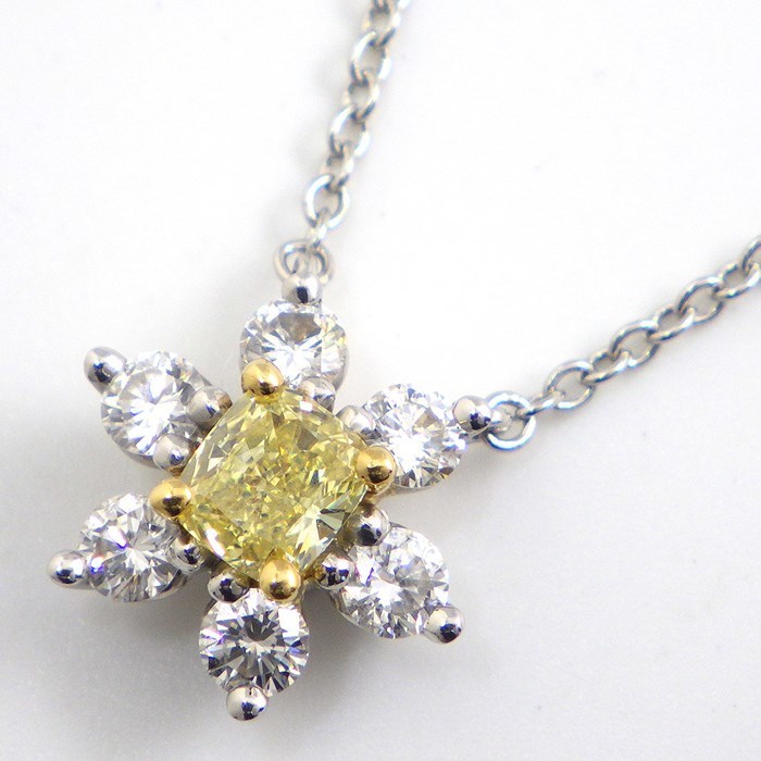Tiffany Necklace Buttercup Yellow Diamond Diamond Yellow Gold Tiffany Necklace Buttercup Yellow Diamond Diamond Yellow Gold